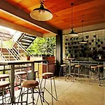 Zen Rooms Pesantren Wetan Pajajaran